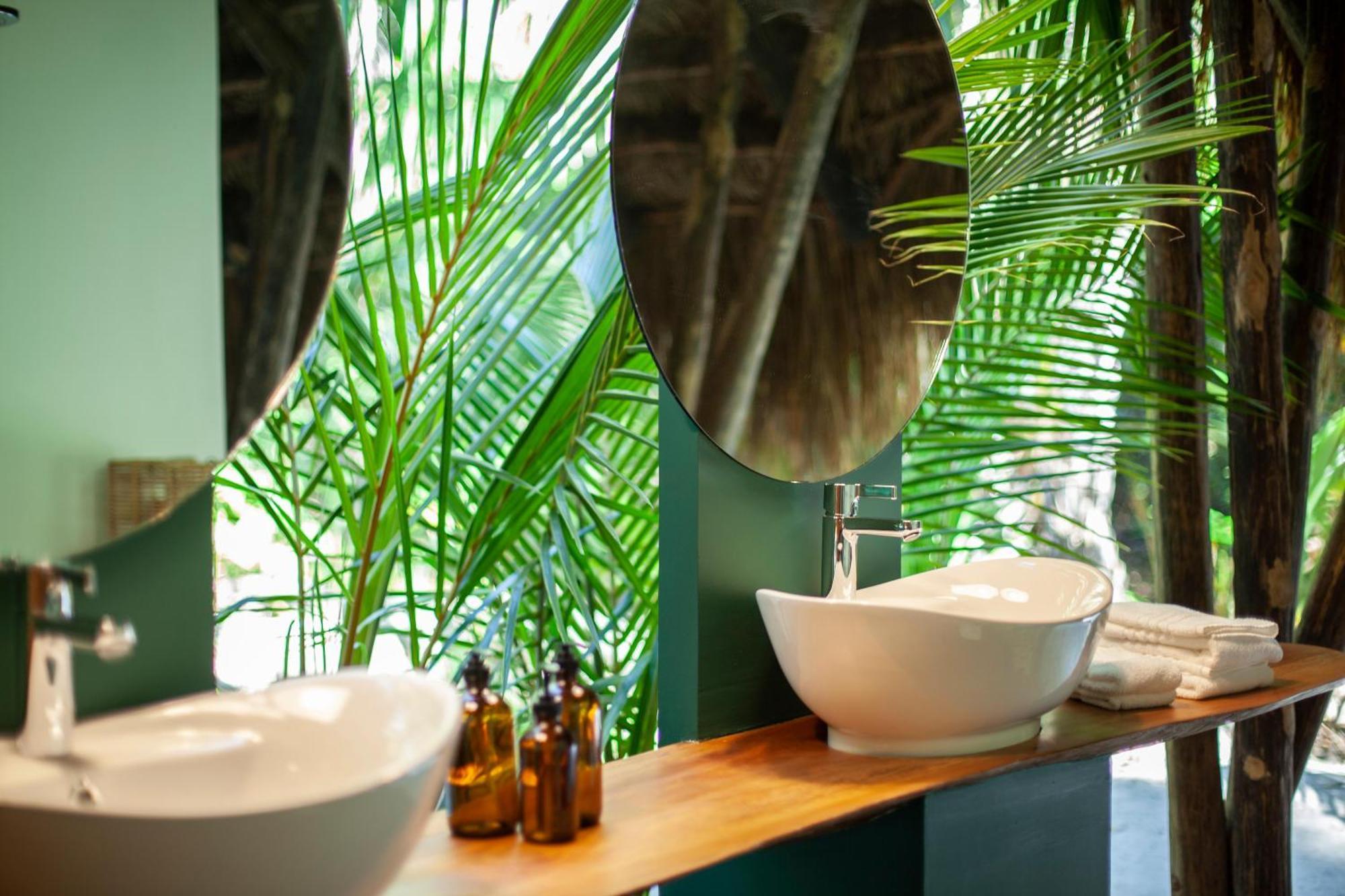 The Resort At Isla Palenque Member Of The Cayuga Collection Бока Чика Екстериор снимка
